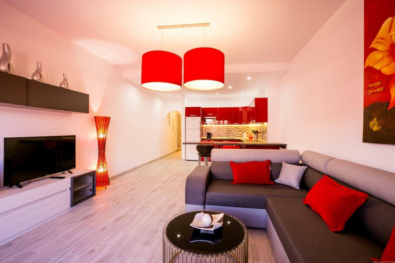 Spacious & Stylish Apartment Los Cristianos Los Cristianos  Esterno foto