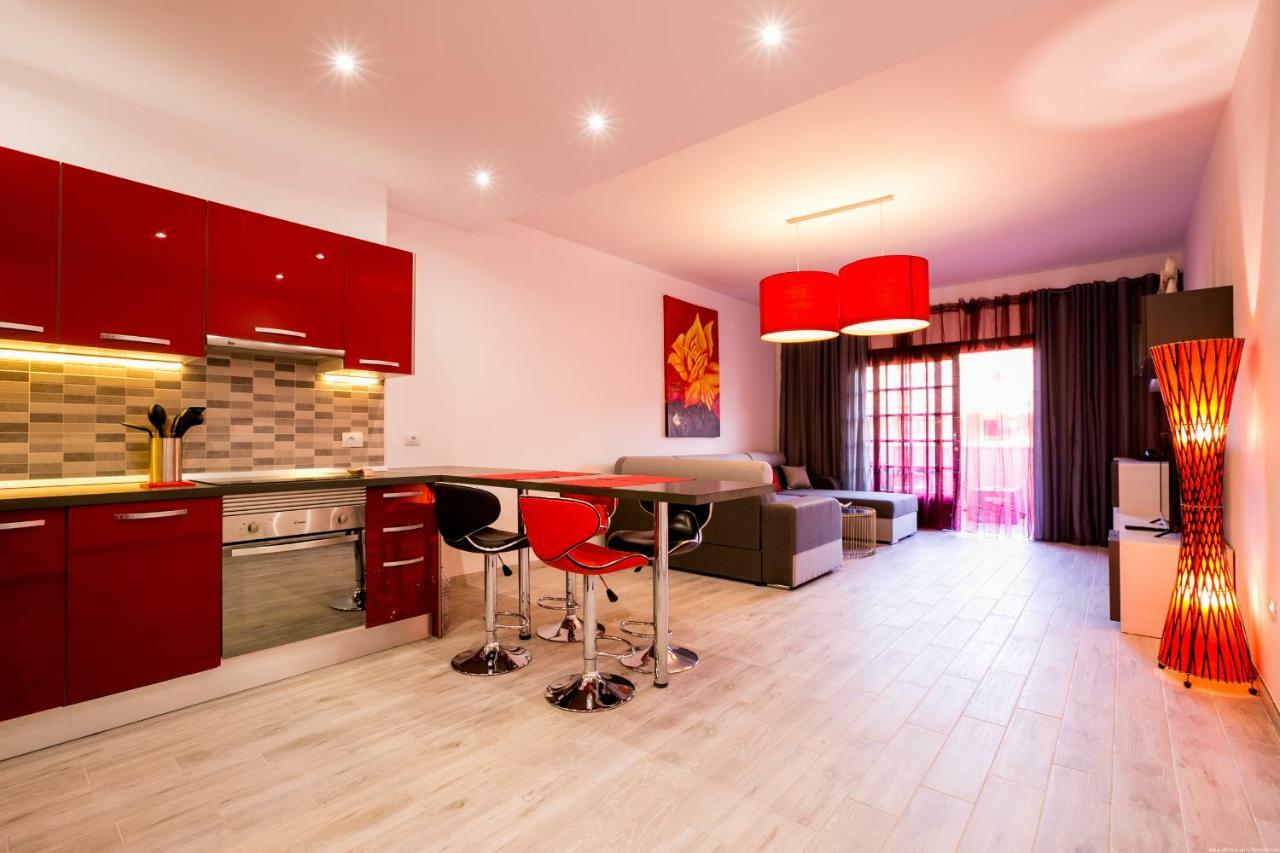 Spacious & Stylish Apartment Los Cristianos Los Cristianos  Esterno foto